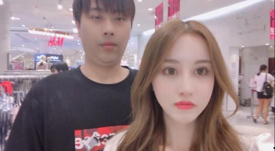 明星网红主播对接,共创直播新纪元