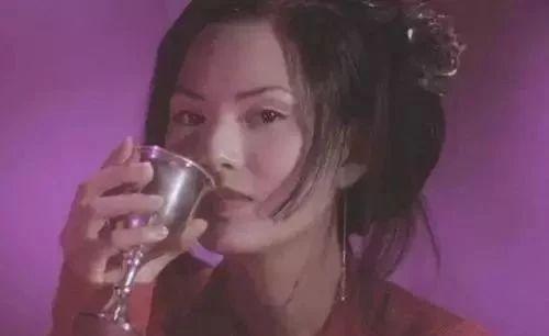 明星网红吃蛇皮果,味蕾探险背后的美食魅力