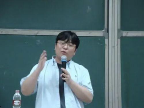 罗永浩明星网红是谁,从锤子科技到明星网红的跨界传奇