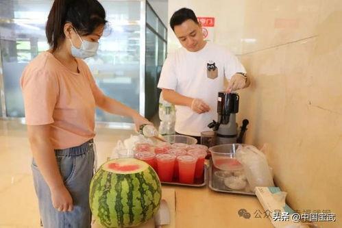 北仑中集吃瓜各种热门事件,瓜田李下，热点事件频出，揭秘背后真相