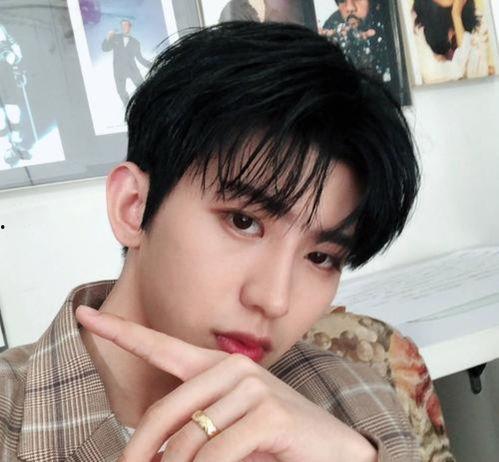 2020年自拍明星网红,网红明星的自拍风潮解析