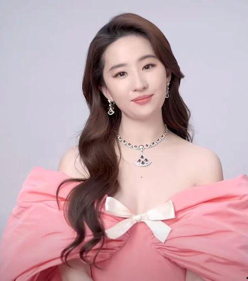 明星网红假发图片,时尚与个性的完美融合