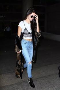 韩国明星网红穿搭,韩国明星网红穿搭解析