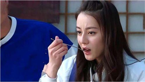 迪丽热巴最新吃瓜爆料,揭秘娱乐圈背后的惊人真相！