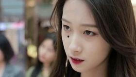 明星网红直播买衣服,明星效应下的服装消费新趋势