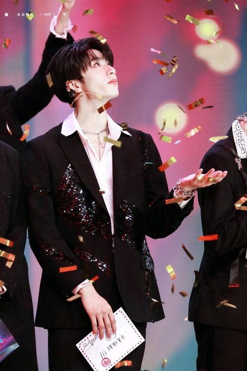 刘耀文吃瓜爆料图片大全,揭秘娱乐圈幕后真相